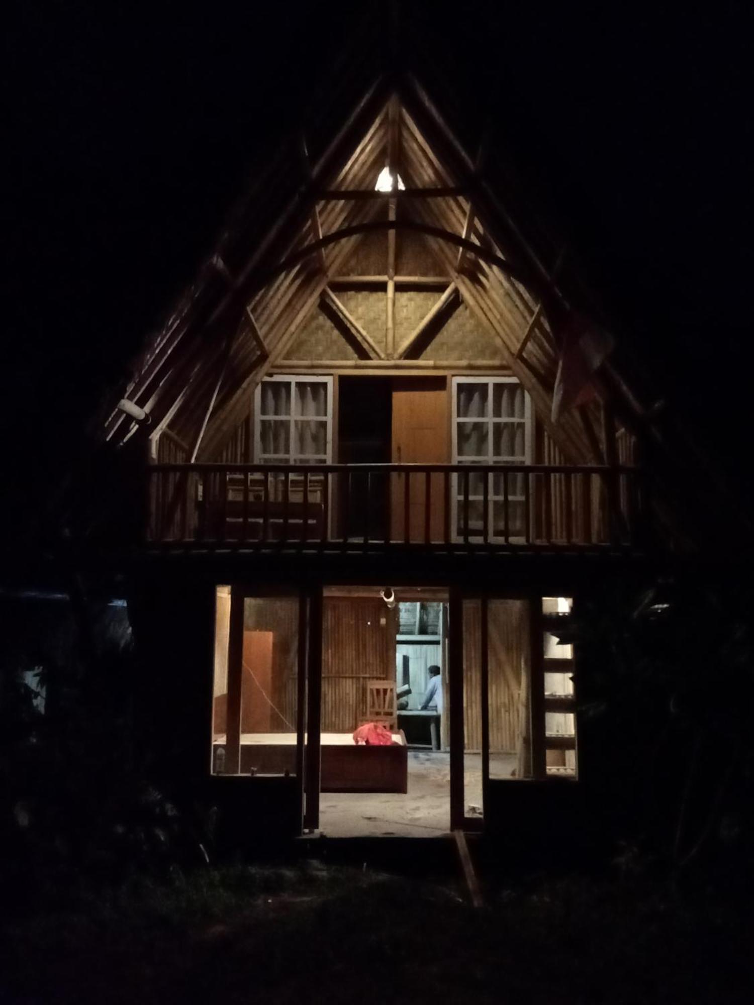 Girang Rinjani Bungalows Tetebatu Quarto foto